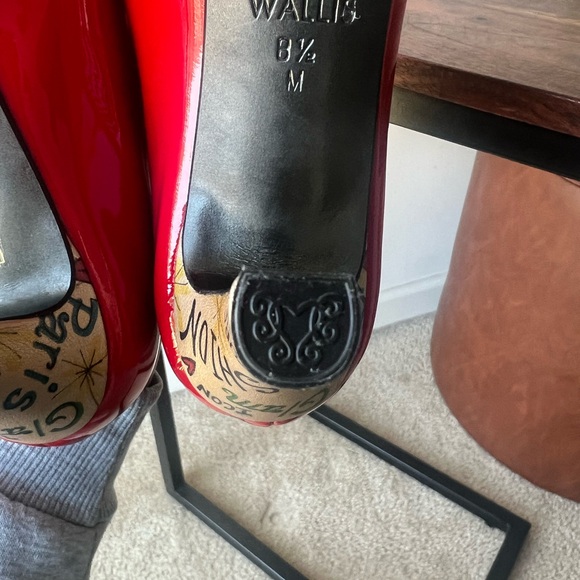 Brighton "Wallis" Cherry Red Patent Peep-Toe Pumps Size 8.5 - Picture 9 of 11